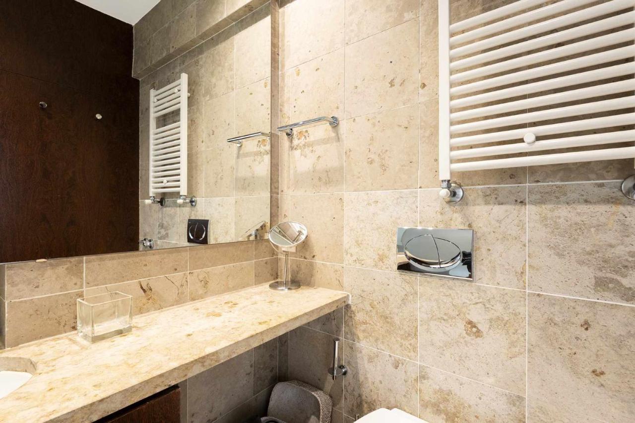 Italian Design Apartment In Principe Real Lisabona Exterior foto